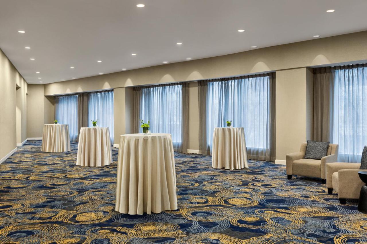 Hotel Crowne Plaza Cleveland At Playhouse Square By Ihg Exterior foto